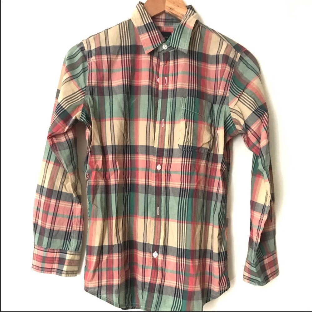 Gap boys button down plaid shirt
